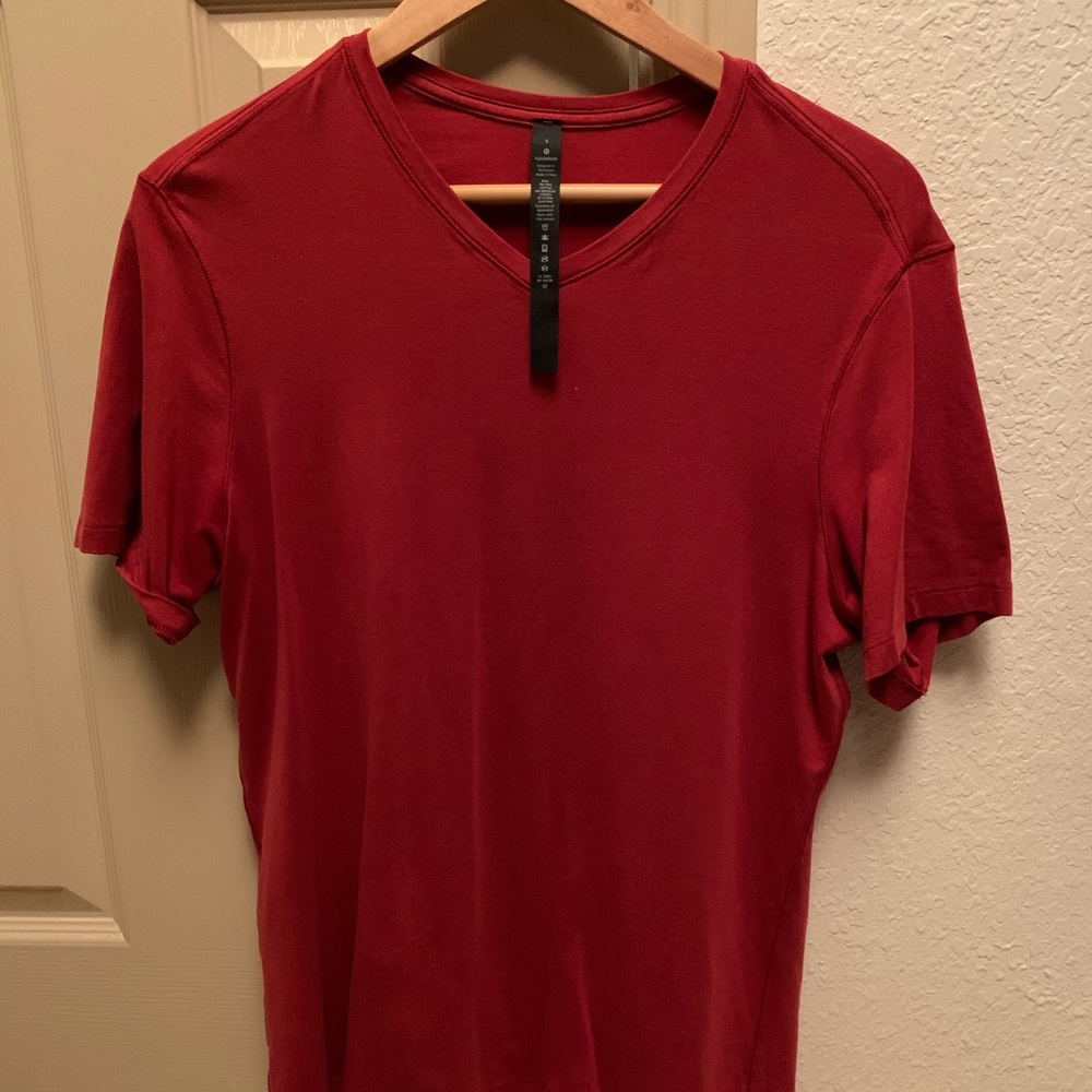 Brand new unworn LuLuLemon 5 year T-shirt.